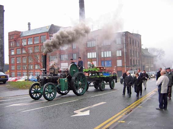 fred-dibnah-funeral1.jpg